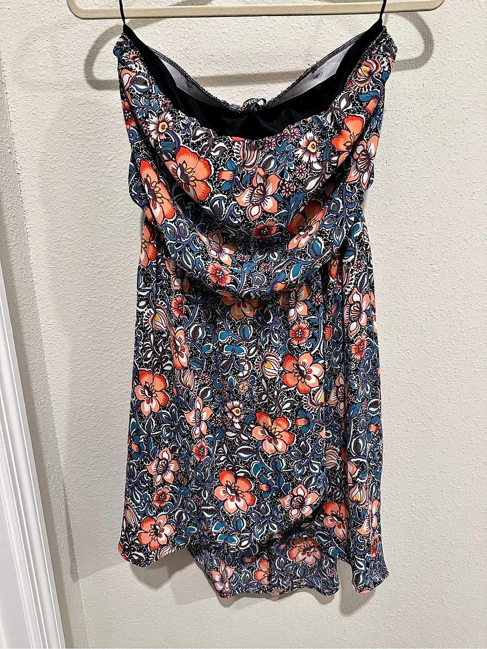 Express Blue Floral Print Hi-Lo Hem Strapless Dress Blue & Pink Medium